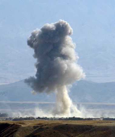 nov7khanaqabombcloud