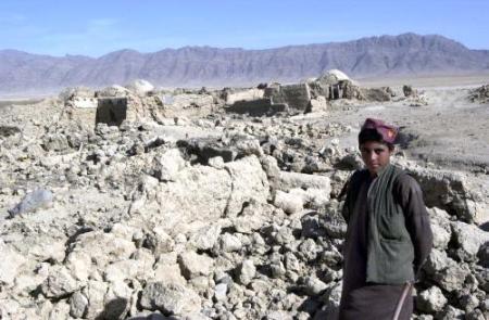 mar14afghanvillag52womenkil