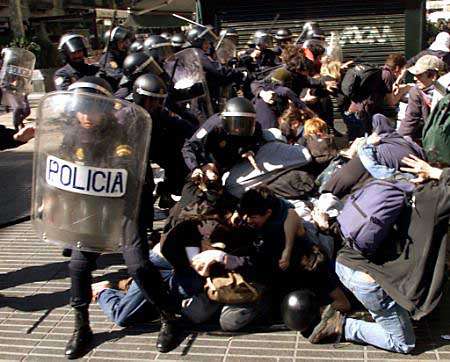 mar15EUsummitriot