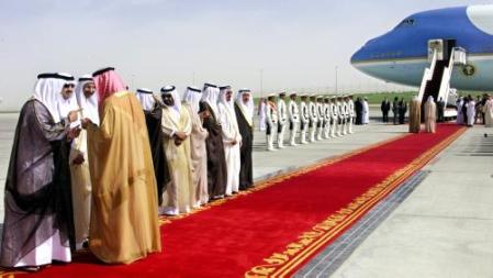 mar16saudiredcarpetforchene