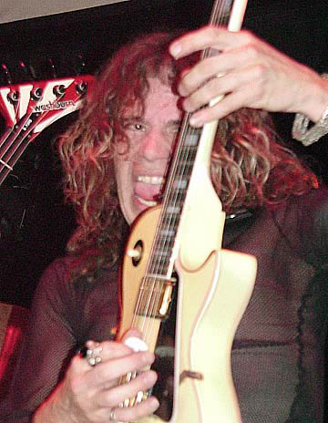 098toneravenbitesguitar