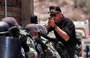 bushpickscarmonasurgeongen