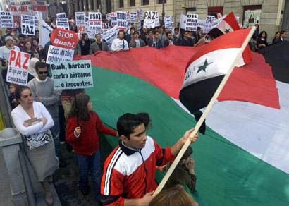 giantpalestineflagmadrid