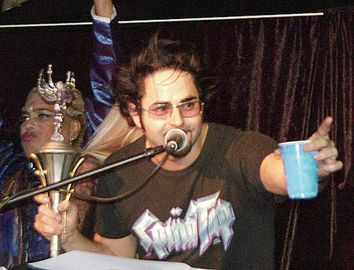 085rickyvodkawinsright