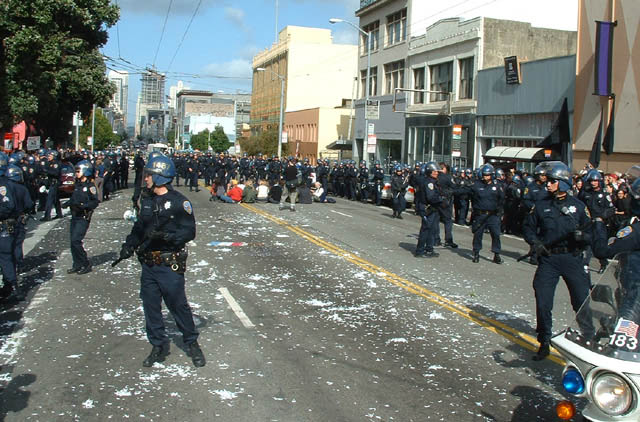 sfstopthewarlotsocops