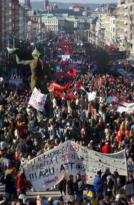 swedenhundredsofthous