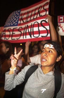 flagprotesterperu