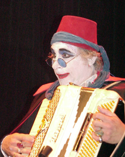 208countsmokulasmile