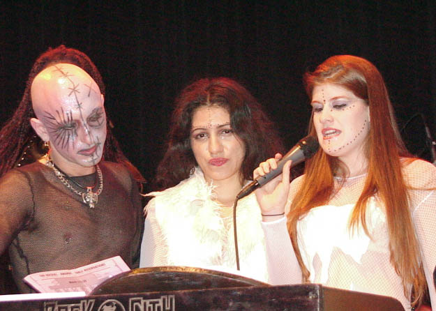 242mojomonicacarriemissfit