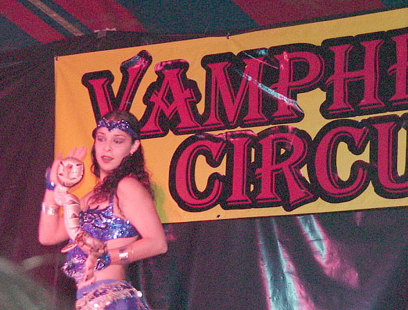 052vampirecircusgirl