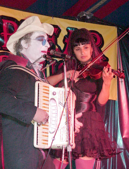 295smokulaviolingirl